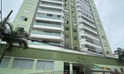 Maravilhosa Cobertura 04 Quartos, sendo 03 suítes e 06 vagas  - Campinas São José SC