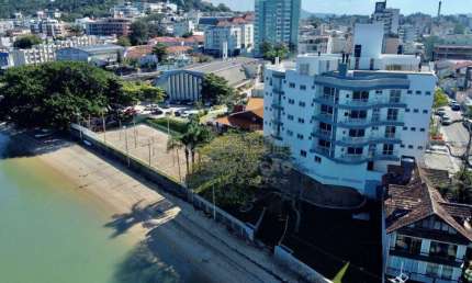 Cobertura Duplex 4 Suites, Acabamento Alto Luxo em Coqueiros Florianópolis Santa Catarina