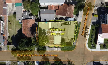 Terreno à venda na Rua Henrique Pereira de Camargo, 210, Pinheirinho, Curitiba por R$ 420.000