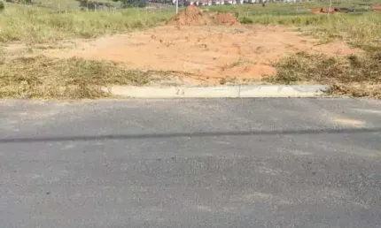 Terreno em condomínio fechado à venda na Rua Diadema, Parque Campo Bonito, Indaiatuba por R$ 175.000