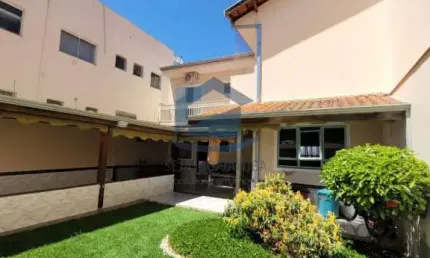 Casa com 2 quartos à venda na Chácara Belvedere, Indaiatuba , 160 m2 por R$ 800.000