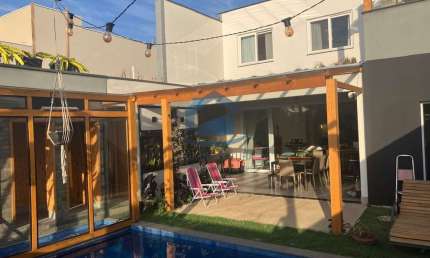 Casa em condomínio fechado com 3 quartos à venda na Rua Christiano Seleguin, Jardim Mantova, Indaiatuba, 202 m2 por R$ 1.600.000
