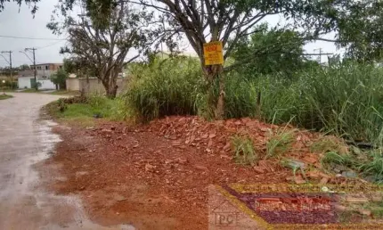 Excelente área com 1480m² totalmente legalizado bairro Village Paraty