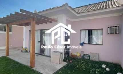 Imperdível oportunidade: Casa à venda em Araruama-RJ, bairro Pontinha, 3 quartos, 1 suíte, 1 sala, 2 banheiros, 120m²!