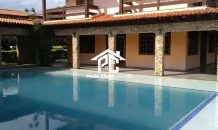 Casa de Luxo à Venda em Araruama-RJ, na Praia do Gavião: 6 quartos, 6 suítes, 2 salas, 2 banheiros, 2 vagas de garagem, 870,00 m² de área.