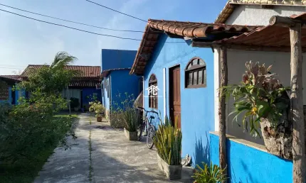 Casa em Condomínio na Lagoinha, Araruama-RJ: 4 Quartos, 3 Suítes, 150m² - Imperdível!