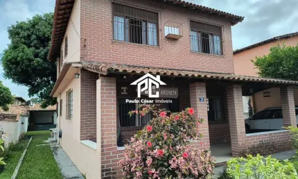 Casa de 5 Quartos na Praia do Hospício, Araruama-RJ: 210m², 4 Banheiros, 2 Vagas de Garagem. Imperdível!