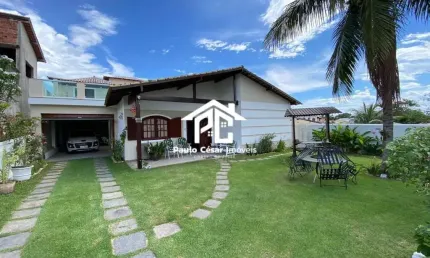 Casa à venda em Araruama-RJ, bairro Pontinha: 4 quartos, 2 suítes, 1 sala, 2 banheiros, 3 vagas, 214m². Venha conferir!