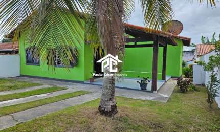 DUAS CASAS À VENDA EM ARARUAMA-RJ, BAIRRO PONTE DOS LEITES: 2 quartos, 1 suíte, 1 sala, 1 vaga de garagem, 128m². Venha conferir!