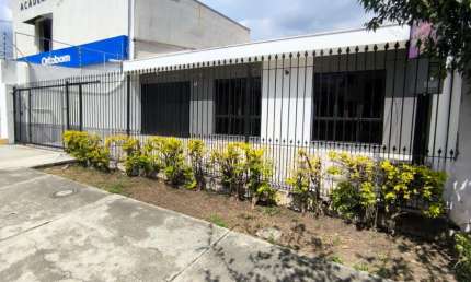 Casa comercial com 8 salas para alugar na Rua Professor Ulisses Vieira, 1645, Vila Izabel, Curitiba