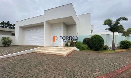 Casa térrea com 3 dormitórios, 3 suítes, 3 salas, cozinha, piscina, espaço gourm