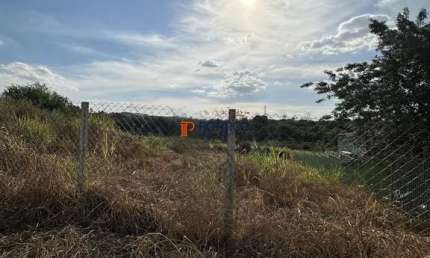 Terreno comercial no Parque das Industrias em Betel