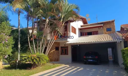 Sobrado com 3 Suítes e Piscina - Parque Brasil 500 - Paulínia