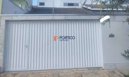 Sobrado com 4 Dormitórios - Pq. das Árvores - Paulínia
