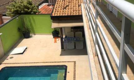 LOCAÇÃO em condomínio com 4 suítes e piscina, em Paulínia