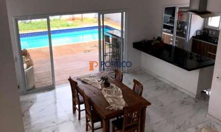Sobrado com 3 Suítes e Piscina -Terras do Cancioneiro- Paulínia