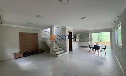 Casa sobrado à venda no bairro Bosque de Barão em Barão Geraldo Campinas/SP