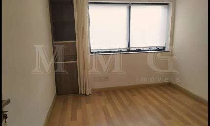 Casa comercial com 3 salas para alugar na Rua Doutor Neto de Araújo, 320, Vila Mariana, São Paulo