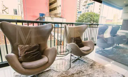 Studio de 42m² com 1 vaga próximo ao Metro Liberdade