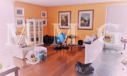 Vila Mariana Sobrado à venda. 4 quartos sendo 2 suítes e 8 garagens