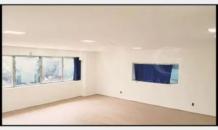 Conjunto comercial 14 m2 , 4 salas ,3  banheiros , copa, ,1 vaga de garagem , próximo da av paulista