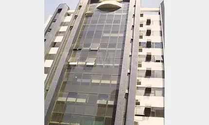 Conjunto Comercial 200 m2,totalmente mobiliado,7 salas , 10 vagas,próximo ao metro santa cruz