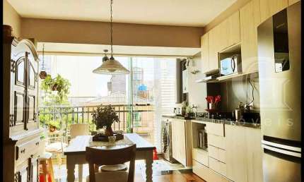 Apartamento  a venda  2 dormitórios (1 suite) varanda 1 vaga lazer  Jardim da Glória