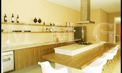 Studio com varanda, living encorporado com terraço, fechado