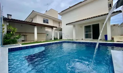 Casa em condominio duplex em Buraquinho  -  Lauro de Freitas