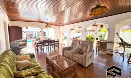 Casa com 3 quartos à venda na Avenida Assis Chateaubriand, Enseada, Guarujá
