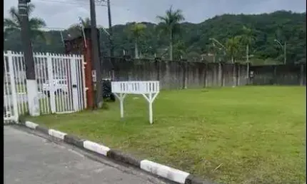 Terreno à venda na Avenida Dom Pedro I, Enseada, Guarujá