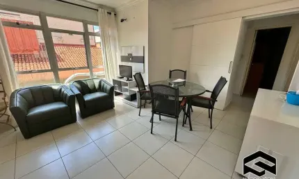 Apartamento com 3 quartos para alugar na Rua Vitória Yunes Stefano, Enseada, Guarujá