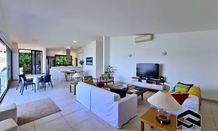 APARTAMENTO ÚNICO! DEBRUÇADO SOBRE O MAR, 04 DORMITÓRIOS!