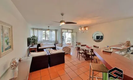 APARTAMENTO ENORME, LAZER COMPLETO, APENAS 300m DO MAR!