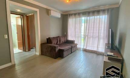 LINDO APARTAMENTO REFORMADO, 03 DORMITÓRIOS NA REGIÃO DO TORTUGAS!
