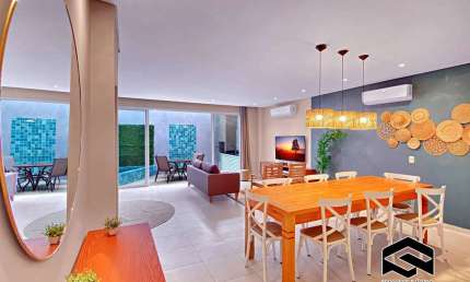 CASA ALTO PADRÃO COM ÁREA GOURMET PRIVATIVA, À 150m DO MAR!