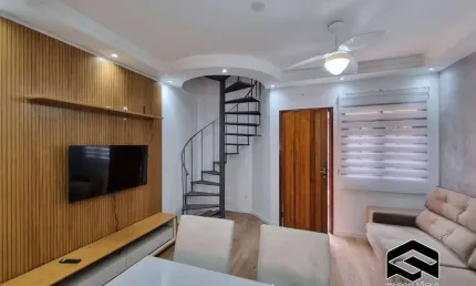CHURRASQUEIRA PRIVATIVA, CASA REFORMADA E MOBILIADA!