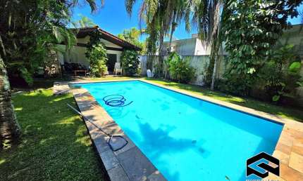 OPORTUNIDADE! 1000m² DE TERRENO, AO LADO DA PORTARIA, JD ACAPULCO!