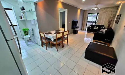 Oportunidade! amplo apartamento lado praia, com lazer!