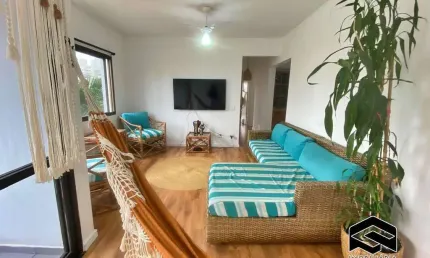 LINDO APARTAMENTO 02 DORMITÓRIOS, COM SACADA, PRÓXIMO À FACULDADES!
