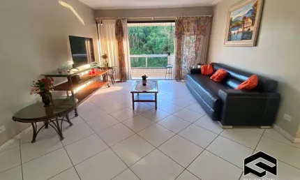 Lindo apto com vista ao mar, em localização privilegiada na pitangueiras!