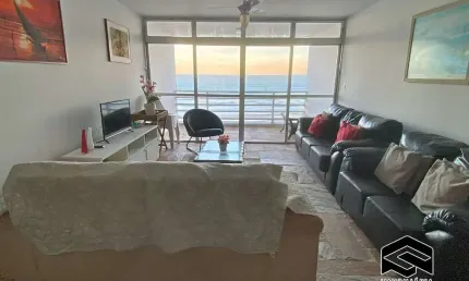 Apartamento com 3 quartos para alugar na Avenida Marechal Deodoro da Fonseca, Pitangueiras, Guarujá