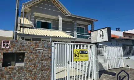 Casa com 3 quartos para alugar na Rua Austergilio Angelino, 165, São João, Itajaí