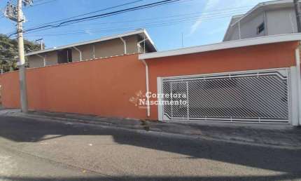 Casa com 3 dormitórios à venda, 134 m² por R$ 750.000,00 - Villa Branca - Jacareí/SP