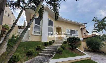 Casa com 5 dormitórios à venda, 300 m² por R$ 1.280.000,00 - Jardim Coleginho - Jacareí/SP
