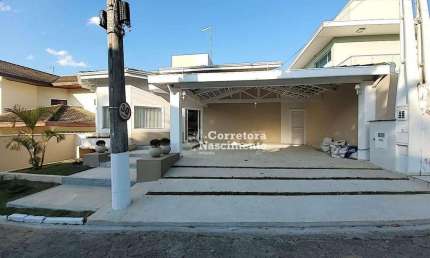 Casa com 3 dormitórios, 250 m² - venda por R$ 1.450.000,00 ou aluguel por R$ 6.971,00/mês - Jardim Coleginho - Jacareí/SP