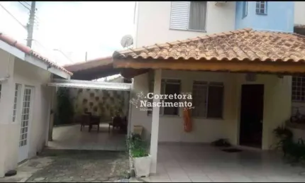 Casa com 2 dormitórios à venda, 114 m² por R$ 330.000,00 - Jardim Do Portal - Jacareí/SP