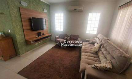 Casa com 4 dormitórios à venda, 110 m² por R$ 890.000,00 - Jardim Santa Maria - Jacareí/SP
