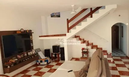 Casa com 3 dormitórios à venda, 250 m² por R$ 750.000,00 - Jardim Terras de São João - Jacareí/SP