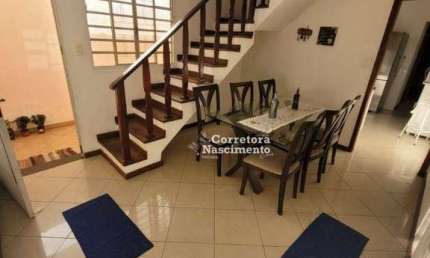 Casa com 4 dormitórios à venda por R$ 642.000 - Residencial União - São José dos Campos/SP